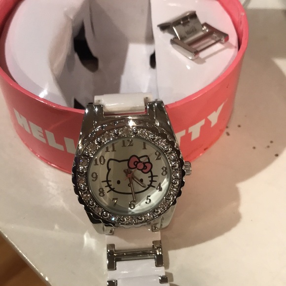 Hello Kitty Sanrio Watch. NWOT - Picture 10 of 16